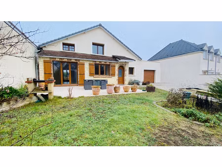 maison f6 avec garage et atelier