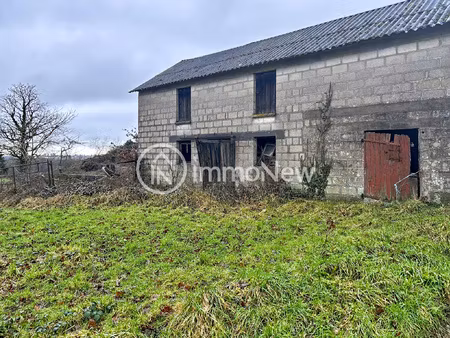 ensemble de batiments agricoles 500 m2 environ sur terrain d