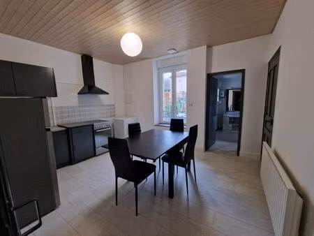location appartement 3 pièces 57 m² à golbey (88190)