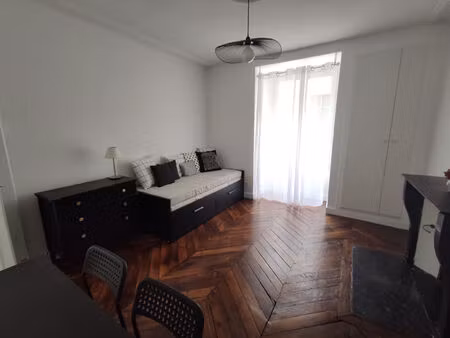 studio meublé 30.5m² - provins