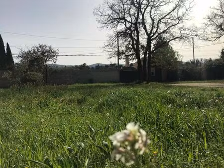 vente terrain neuf 750m2 garéoult - 159000 € - surface privée