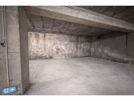 annonce parking/garage à louer