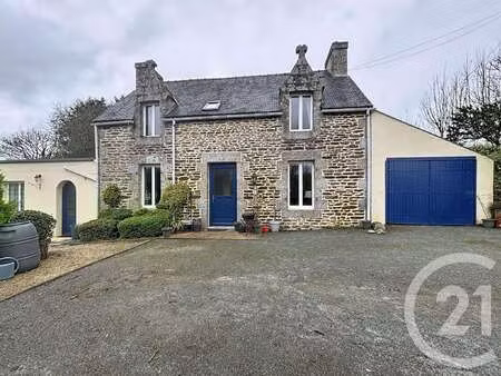 vente maison à pont-melvez (22390) : à vendre / 135m² pont-melvez