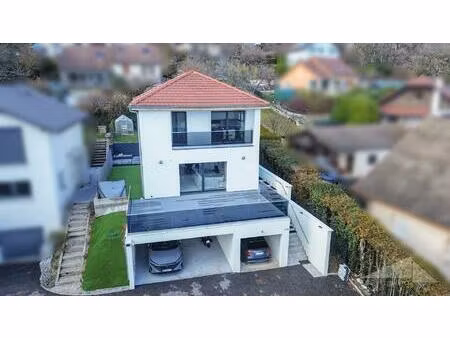maison 4 pièces - 116 m²