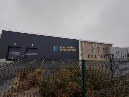 location local commercial