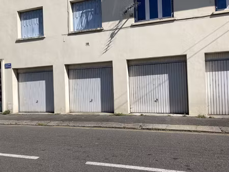 achat parking tulle 19000