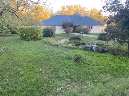 vente maison 11 pièces 232 m² à noailles (19600)  465 000 €