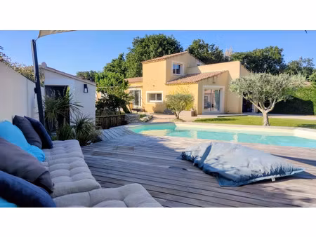 vente maison 5 pièces 132 m² à rochefort-du-gard (30650)  459 000 €