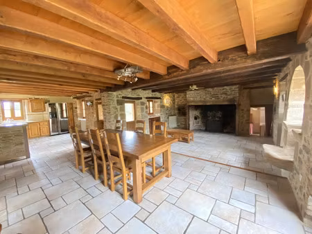 vente maison 5 pièces 155 m² espeyroux (46120)