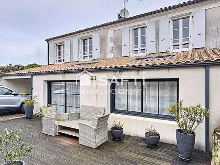 vente maison 6 pièces 123 m² à angoulins (17690)  450 000 €