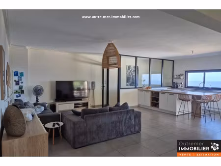 vente maison 5 pièces 130 m² à petite ile (97429)  472 500 €