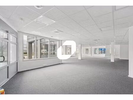 location bureau villepinte 93420