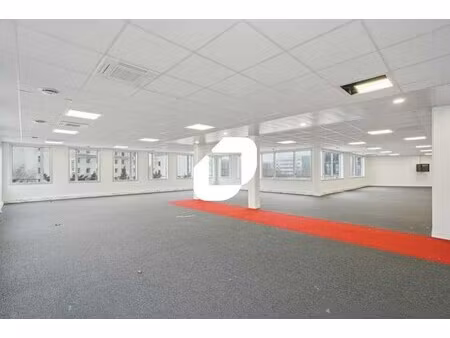 vente bureau villepinte 93420