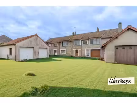maison 158 m² avec grange  garage et dépendances – terrain 730 m² – 3 min du...