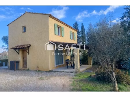 vente maison 5 pièces 104 m² à le muy (83490)  515 000 €