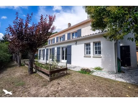 vente maison 7 pièces 200 m² à baurech (33880)  525 000 €