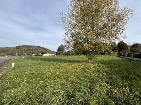 terrain constructible viabilisé à vendre