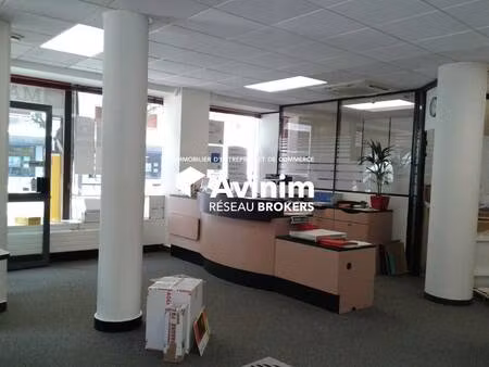 local commercial à vendre