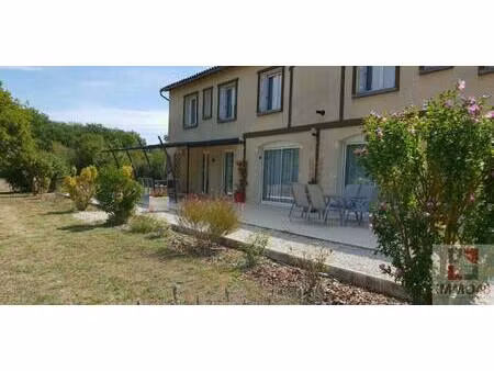 local commercial à vendre