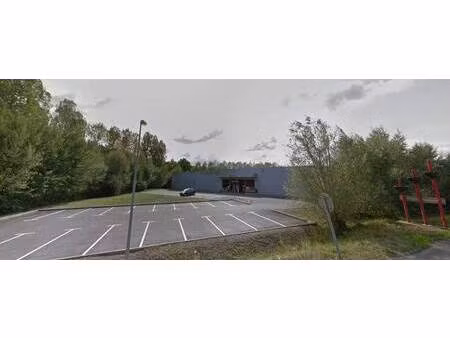 local commercial à louer