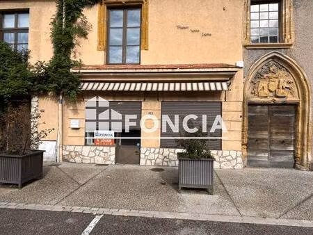 local commercial à louer