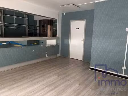 local commercial à vendre