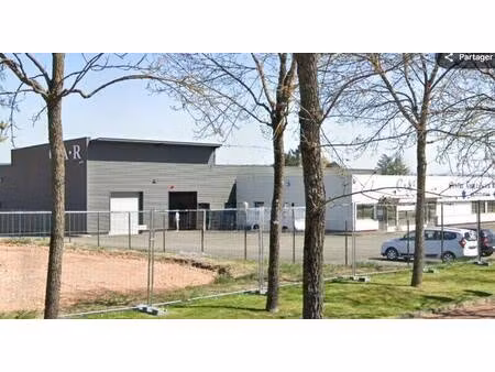 local d'activités à louer