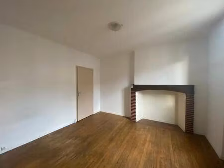 maison de ville à louer