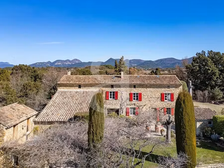 vente maison 7 pièces 243.75 m² à vaison-la-romaine (84110)  840 000 €