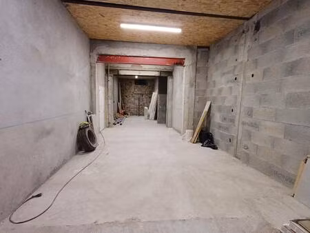 local d'activités à louer