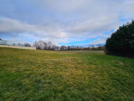 terrain constructible viabilisé à vendre