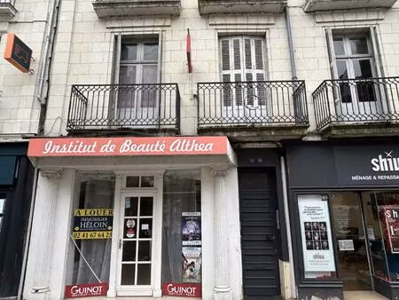 local commercial à louer