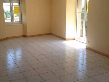 appartement fontain - 2 pièce(s) - 58 m2