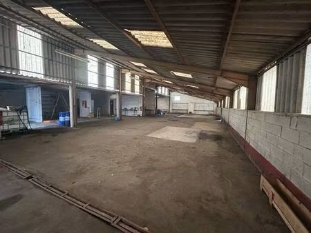 local commercial à vendre