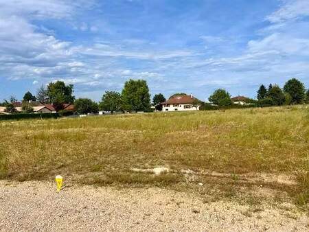 terrain constructible viabilisé à vendre