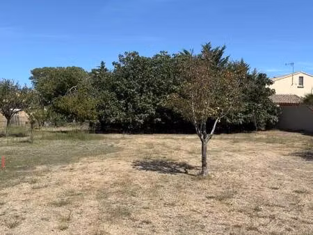 terrain constructible viabilisé à vendre