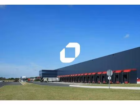 location entrepôt meung sur loire 45130