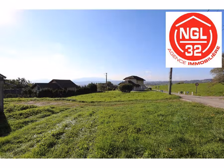 terrain constructible 700 m² idéal pour votre projet de rêve