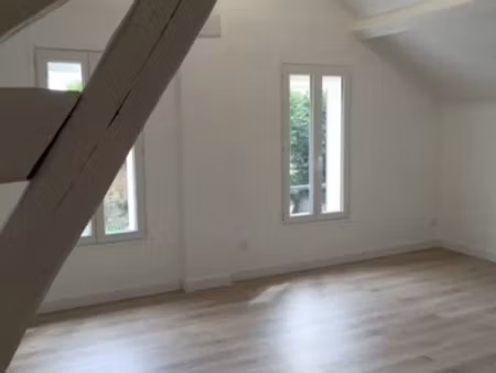 vente appartement 1 pièce 37 m² à pontoise (95000)  135 000 €