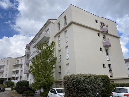 villers les nancy: superbe t1 meublé avec parking