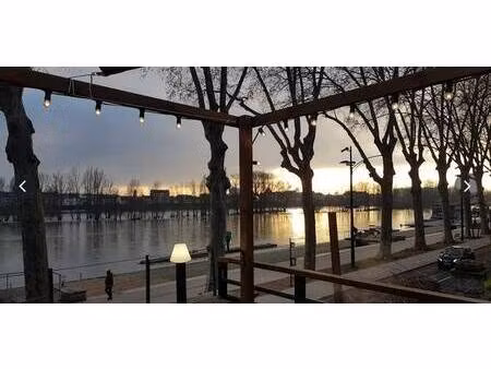 local commercial à vendre