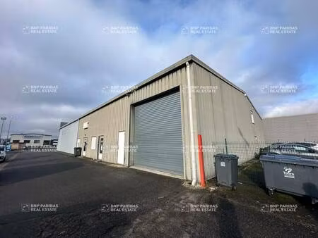 local d'activités à louer