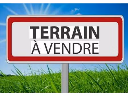 terrain de 1247 m² dans une impasse au calme