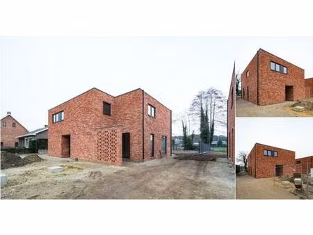 maison à vendre à rechtestraat 120 koersel (rbv11322)