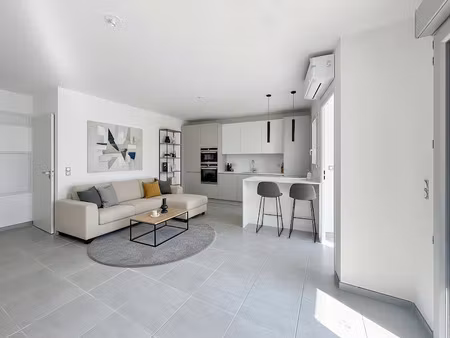 vente appartement 2 pièces 55.36 m² à flassans-sur-issole (83340)  192 000 €