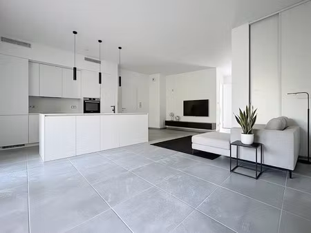 vente appartement 3 pièces 63.96 m² à flassans-sur-issole (83340)  282 000 €