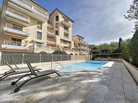 appartement 4 pièces 90 m²