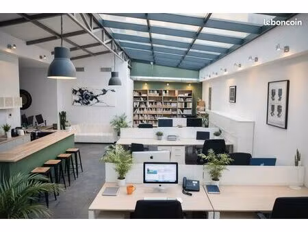 votre nouveau bureau dans un coworking créatif à nice saint-roch