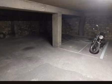 parking moto paris 20 - maraîchers