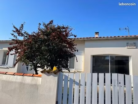 meublé plain pied jardin clos pr plages et commerces royan st georges de didonne